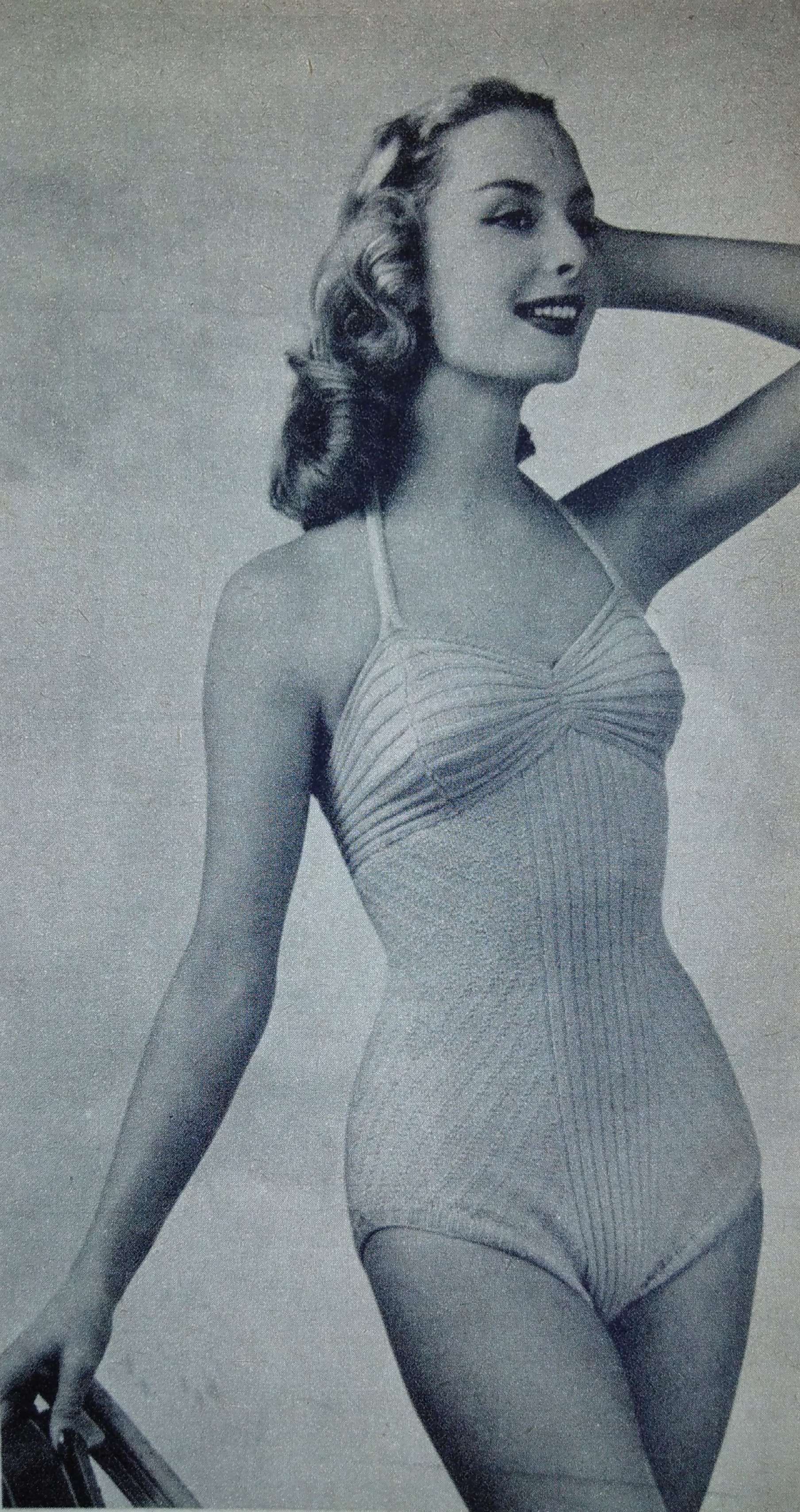 Foto van een patroon voor een gebreid badpak uit Margriet Breishow, 1955
